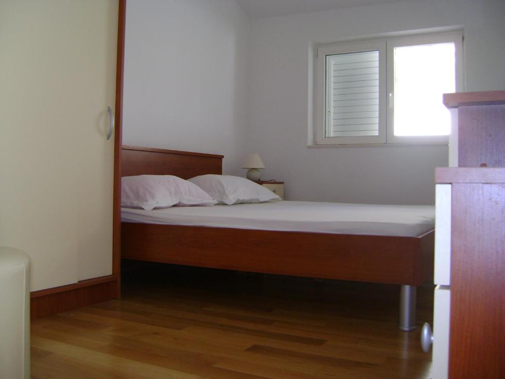 Apartments Maras Mimice Room photo